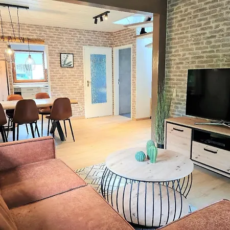 Ferienhaus Tolles In Kirchheim Mit Schoenem Garten *